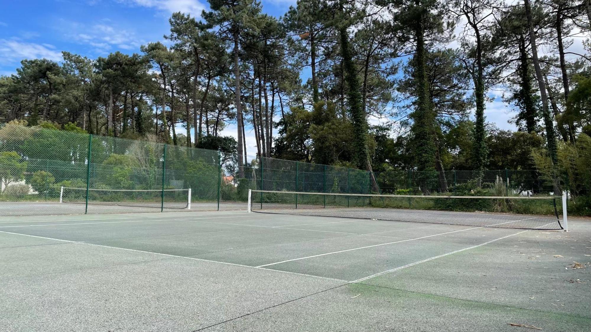 Paisible A La Plage, Piscine Et Tennis Ferienhaus