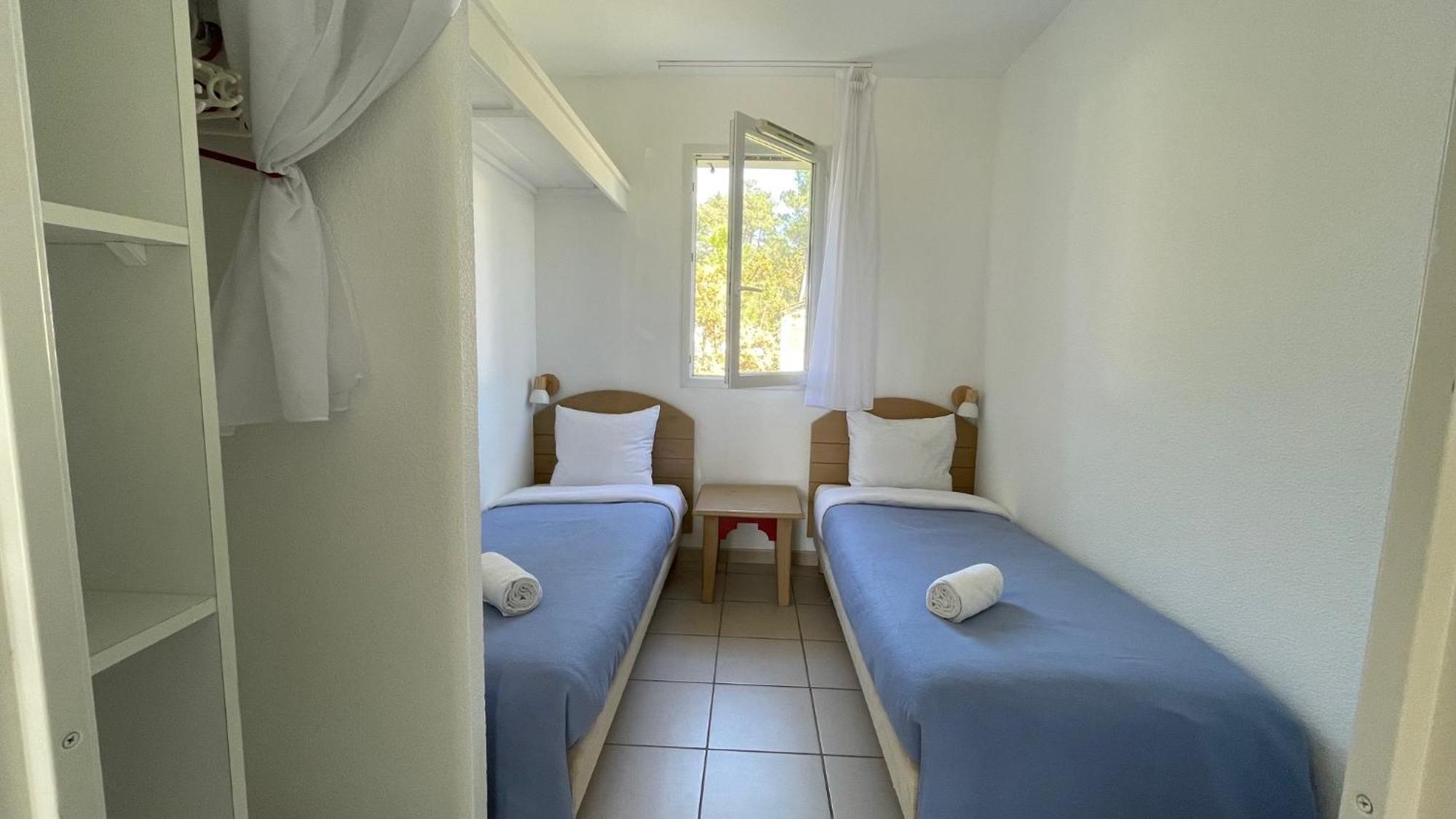 Holiday home Paisible A La Plage, Piscine Et Tennis *